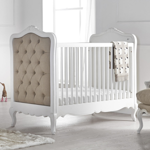 Choosing the right cot for your newborn